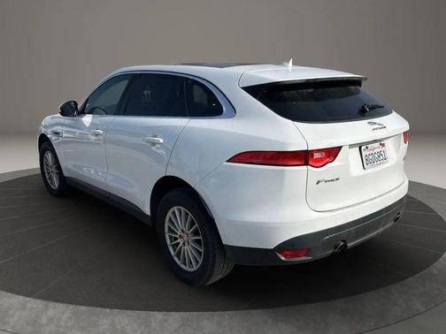 2019 Jaguar F-PACE 25t