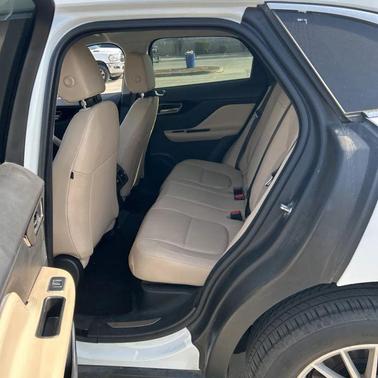 2019 Jaguar F-PACE 25t