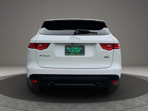 2019 Jaguar F-PACE 25t