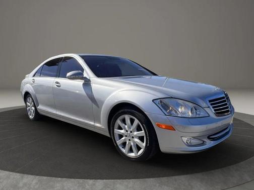 2007 Mercedes-Benz S-Class S 550 Sedan 4D