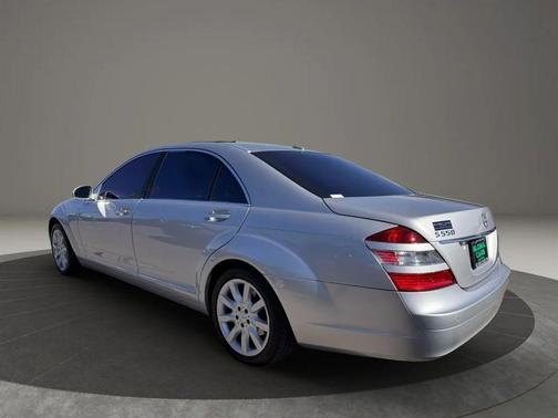 2007 Mercedes-Benz S-Class S 550 Sedan 4D