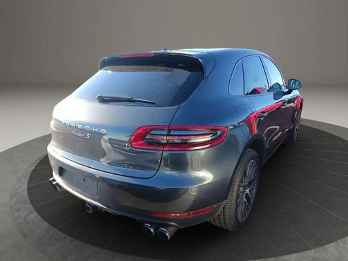 2017 Porsche Macan S