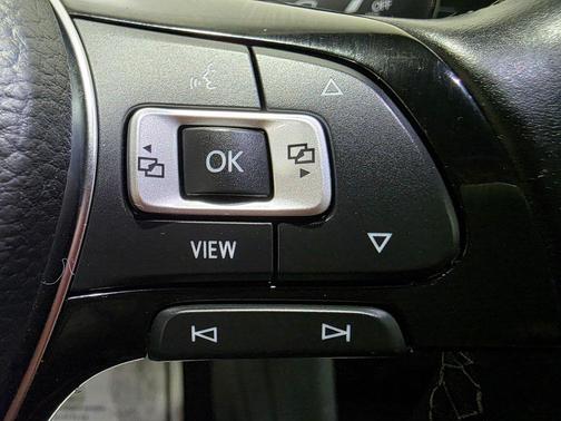 2020 Volkswagen Tiguan 2.0T SE R-Line Black