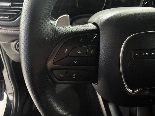 DB Black Crystal Clearcoat 2026 Dodge Durango GT Plus