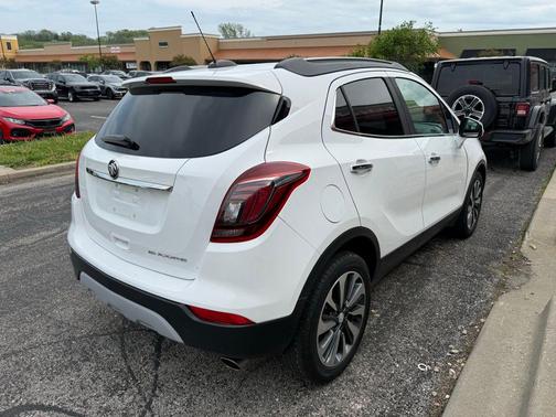 Summit White 2019 Buick Encore Essence