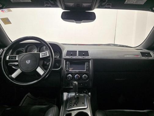 2009 Dodge Challenger SRT8