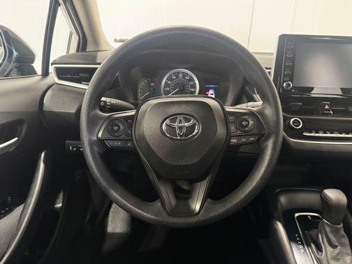 Super White 2021 Toyota Corolla LE
