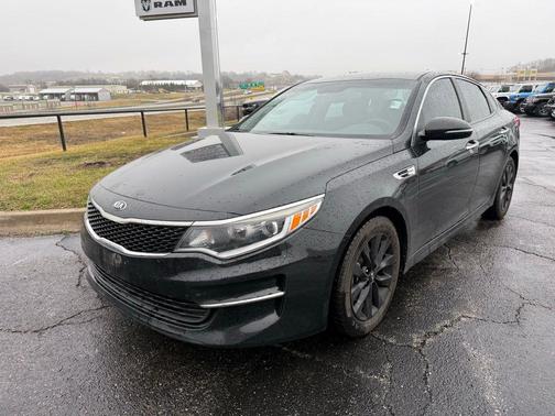 2017 Kia Optima LX