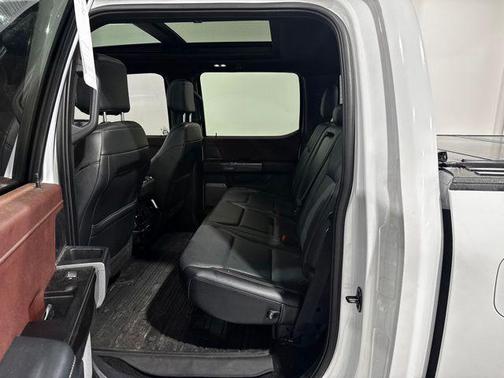 Oxford White 2021 Ford F-150 Lariat