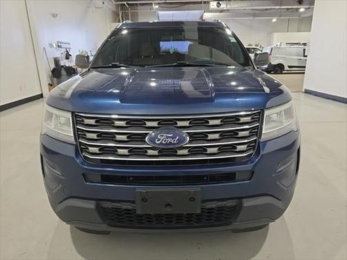 2017 Ford Explorer Base