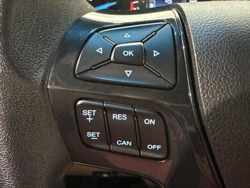 2017 Ford Explorer Base
