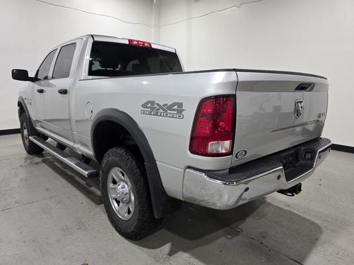 2018 RAM 2500 Tradesman Crew Cab 4x4 6'4' Box