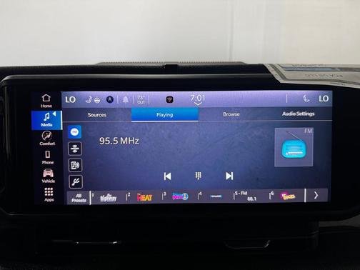 Granite Crystal Metallic Clearcoat 2026 Jeep Wrangler Sport S