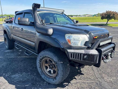 Magnetic Gray Metallic 2015 Toyota Tacoma Base