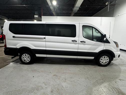 2024 Ford Transit-350 XLT