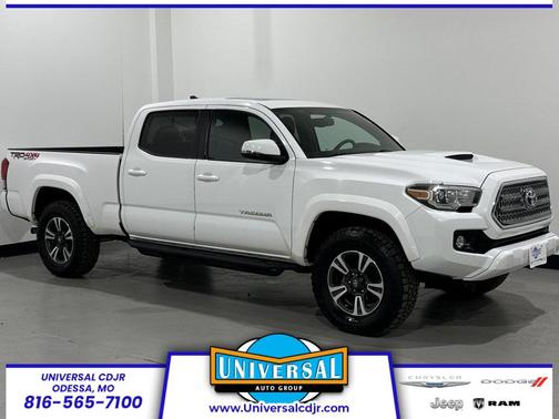 2017 Toyota Tacoma TRD Sport