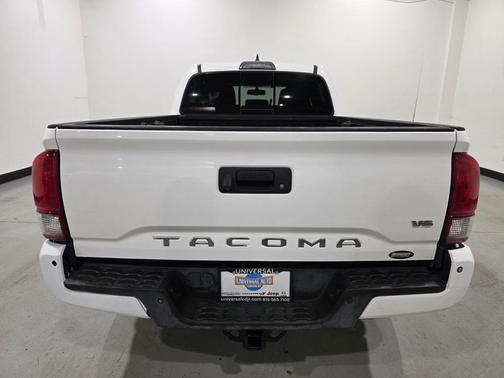 2017 Toyota Tacoma TRD Sport