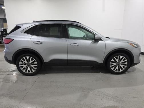 2021 Ford Escape Titanium