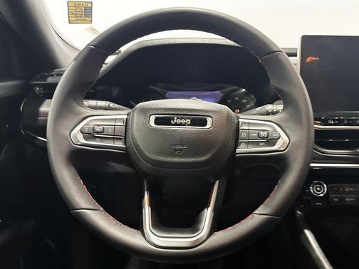 Diamond Black Crystal Pearlcoat 2025 Jeep Compass Trailhawk