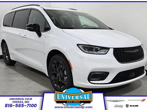 2026 Chrysler Pacifica Limited