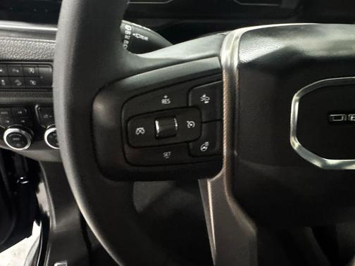 Onyx Black 2023 GMC Yukon XL Denali