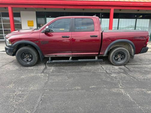 Delmonico Red Pearlcoat 2021 RAM 1500 Classic SLT