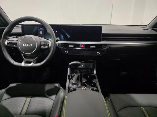 2025 Kia K5 GT