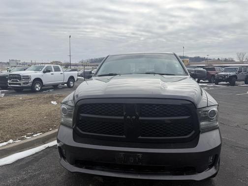 2018 RAM 1500 Sport