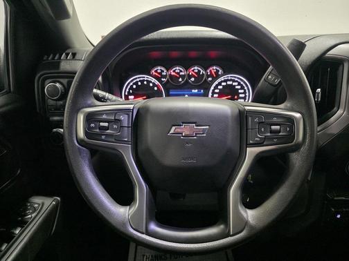 2022 Chevrolet Silverado 1500 Custom Trail Boss