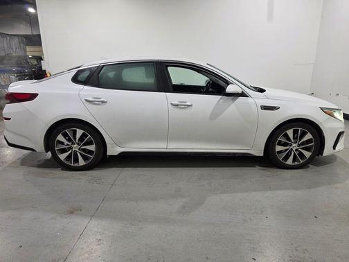 2019 Kia Optima S
