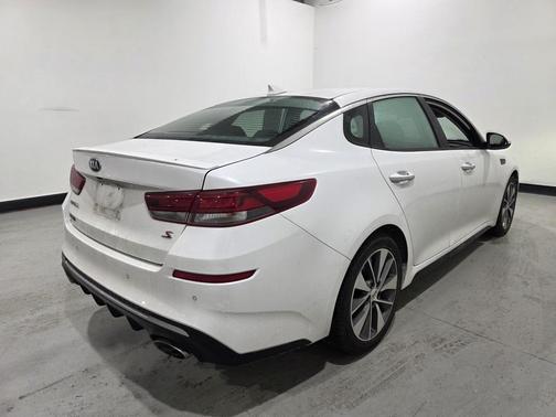 2019 Kia Optima S