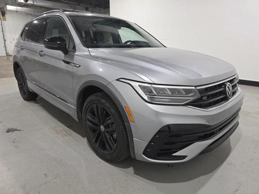 2022 Volkswagen Tiguan 2.0T SE R-Line Black 4MOTION
