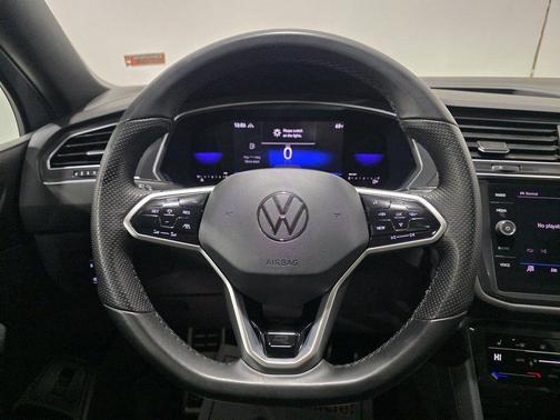 2022 Volkswagen Tiguan 2.0T SE R-Line Black 4MOTION