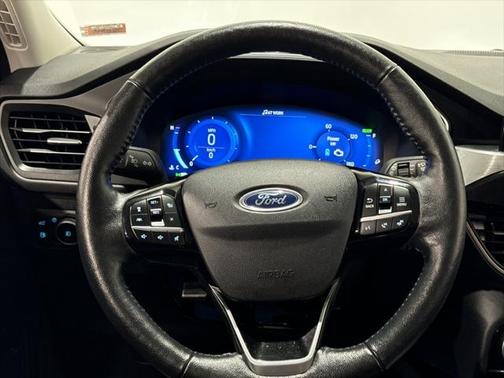 2021 Ford Escape Titanium