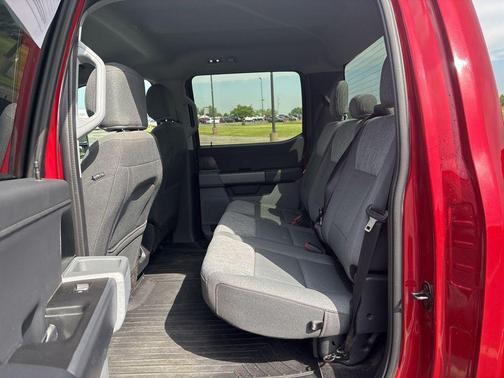 Red 2021 Ford F-150 XLT