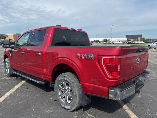 Red 2021 Ford F-150 XLT