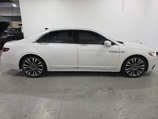 2018 Lincoln Continental Reserve