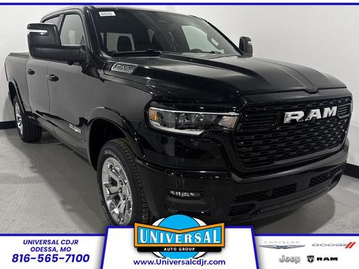 Diamond Black Crystal Pearlcoat 2026 RAM 1500 Big Horn/Lone Star