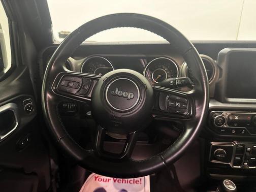 2021 Jeep Gladiator Willys 4x4