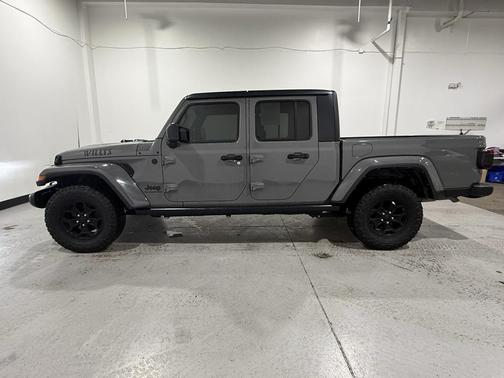 2021 Jeep Gladiator Willys 4x4
