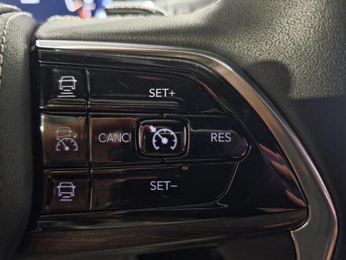 2023 Jeep Grand Cherokee L Overland