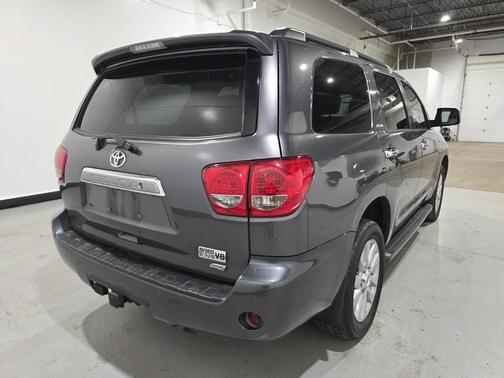 2016 Toyota Sequoia Platinum