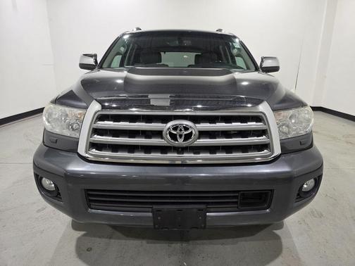 2016 Toyota Sequoia Platinum