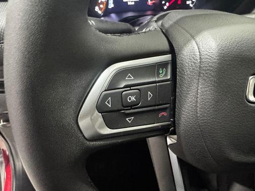 Red Hot Pearlcoat 2026 Jeep Compass Latitude