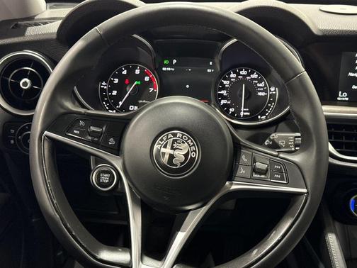 2018 Alfa Romeo Stelvio Ti