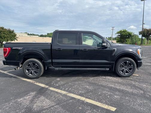 Agate Black Metallic 2023 Ford F-150 XLT