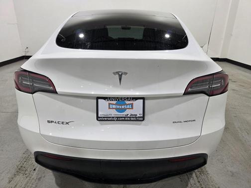 2023 Tesla Model Y Long Range Dual Motor All-Wheel Drive