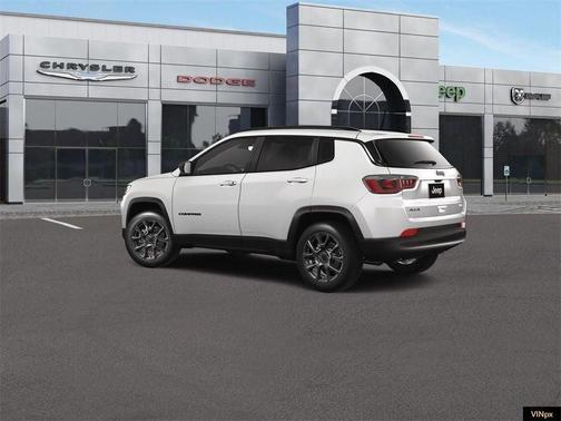 Bright White Clearcoat 2026 Jeep Compass Latitude