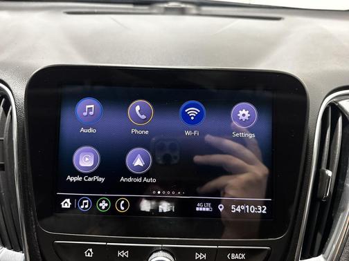 2020 Chevrolet Malibu FWD LT