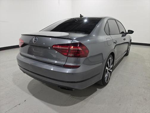 2018 Volkswagen Passat 3.6L V6 GT